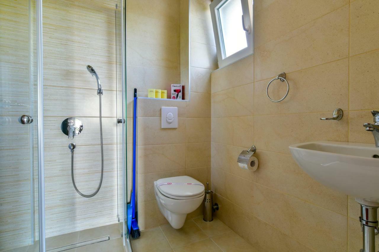 Apartmani Marina Kopitovic Петровац Экстерьер фото