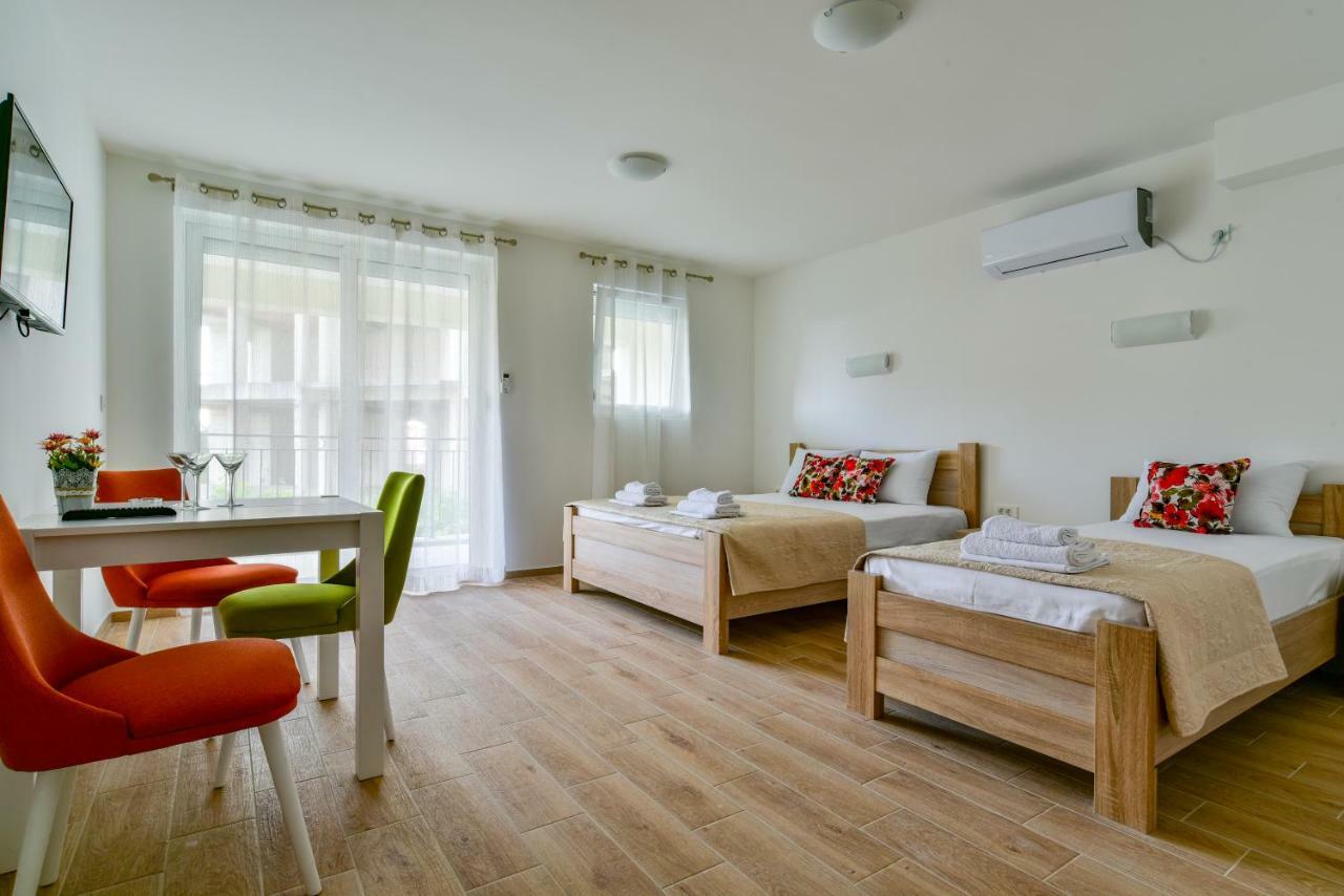 Apartmani Marina Kopitovic Петровац Экстерьер фото
