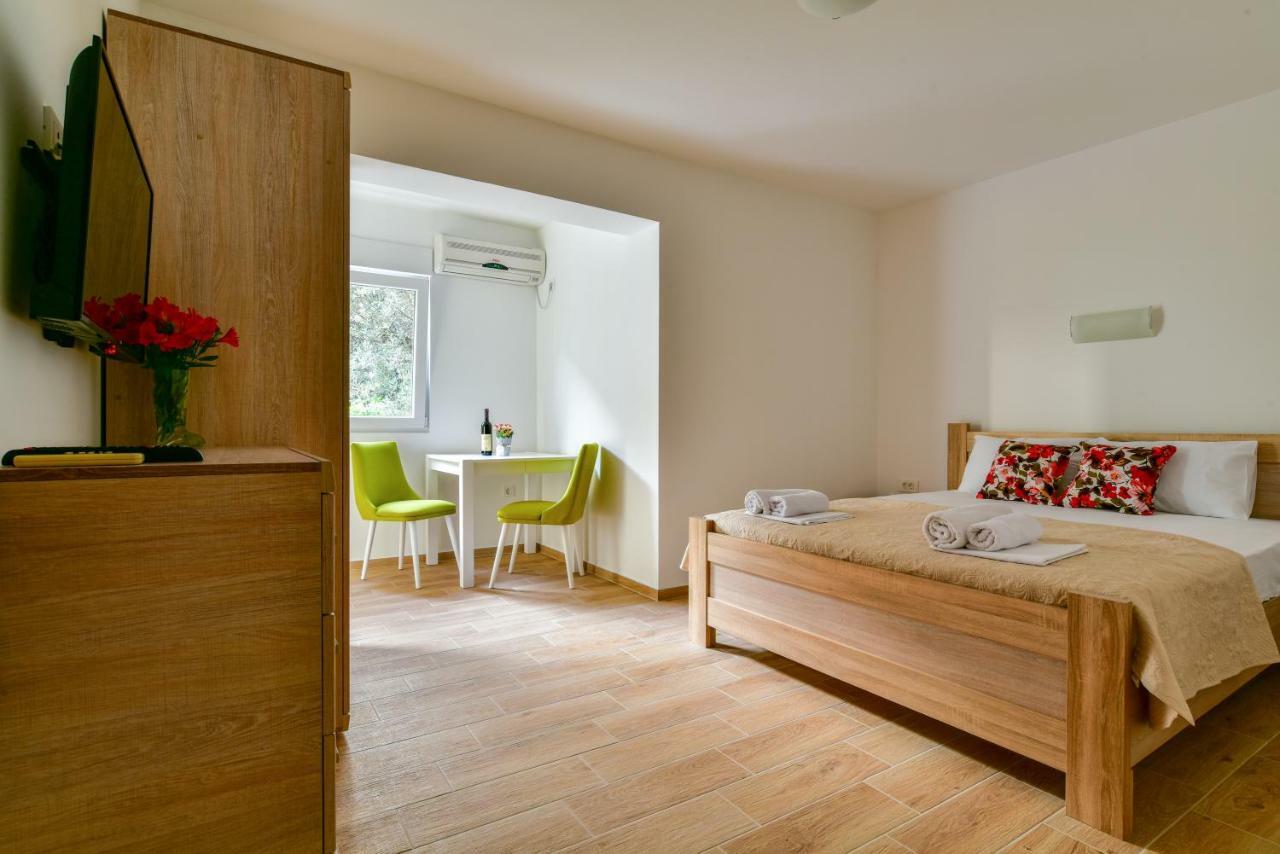 Apartmani Marina Kopitovic Петровац Экстерьер фото