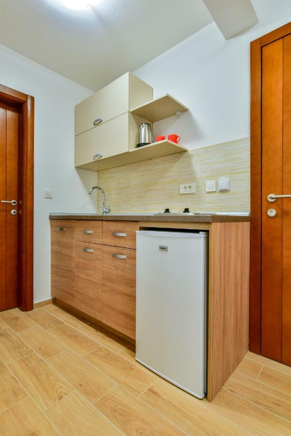 Apartmani Marina Kopitovic Петровац Экстерьер фото