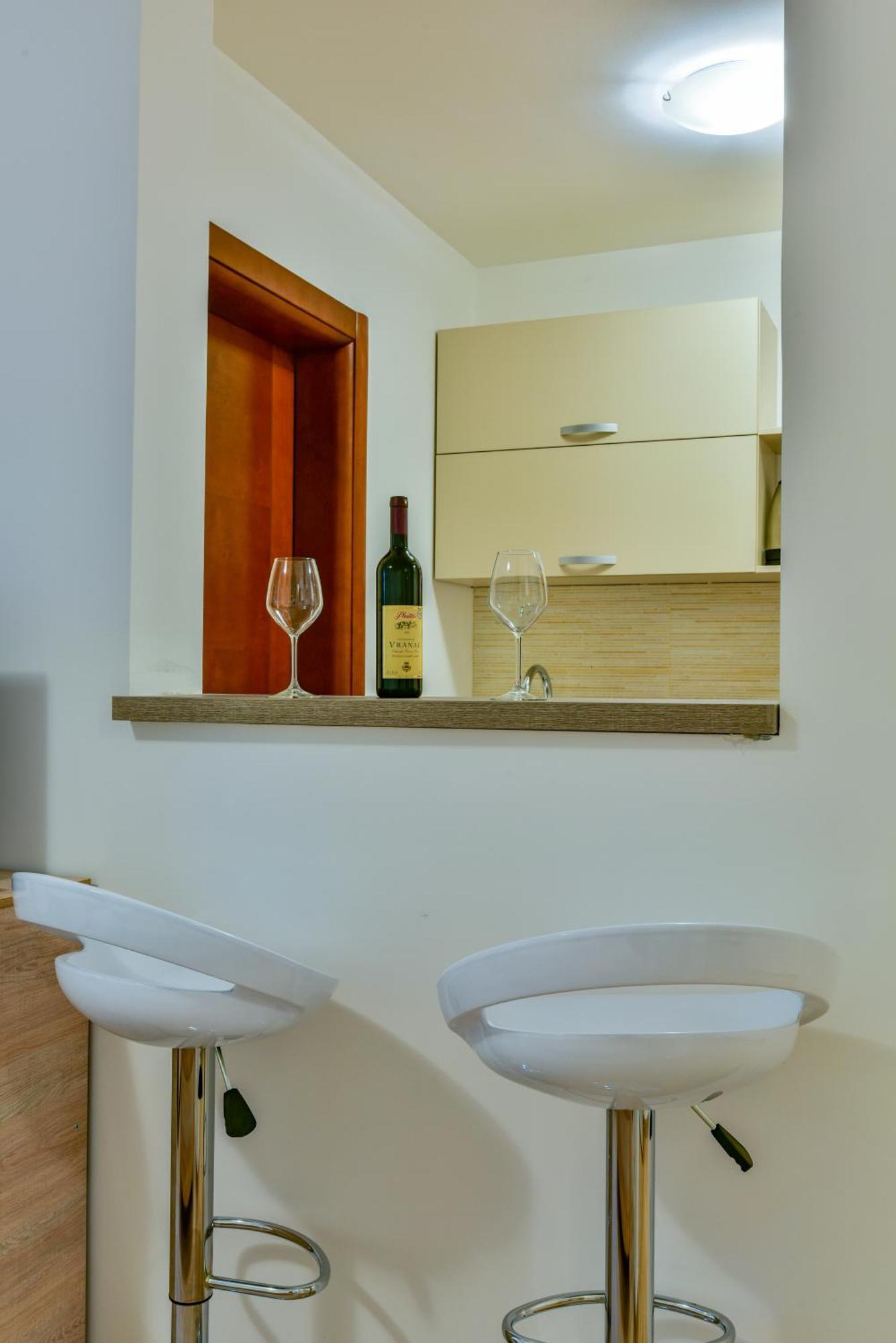 Apartmani Marina Kopitovic Петровац Экстерьер фото